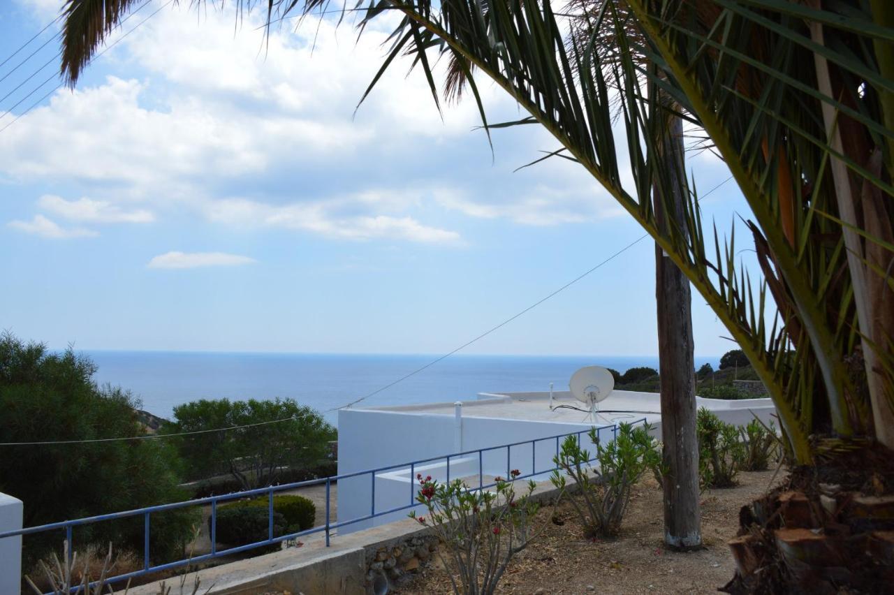 Villa Maximos House Provatas Exterior foto