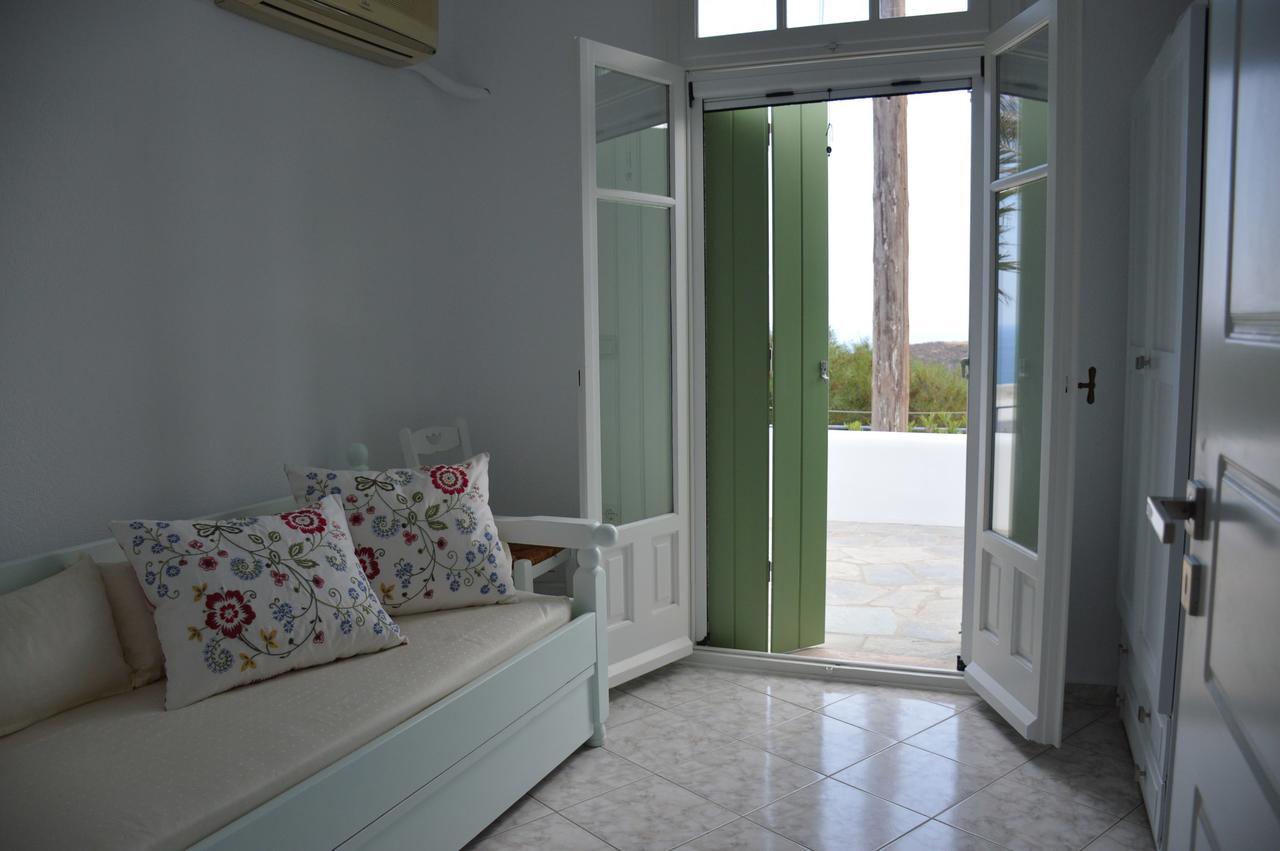 Villa Maximos House Provatas Exterior foto